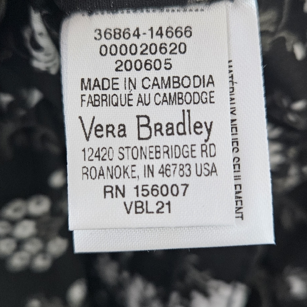 Vera Bradley RFID Convertible Wristlet, Pattern is Black Bandana Medallio - Picture 6 of 6